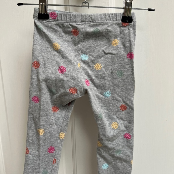 NWOT Okie Dokie 24M Gray, Pink, Yellow and Blue Peace Sign Floral Legging Pants - Picture 3 of 4